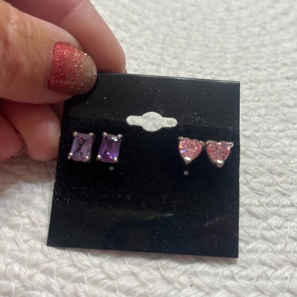 Vintage AVON AMETHYST & PINK Rhinestone Silver Tone Stud Pierced Earrings #711D - Picture 1 of 3